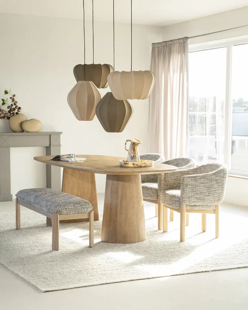 Eleonora Eettafel Lune_Bankje Lottie_Stoel Micha_96564_96562_96497_96465